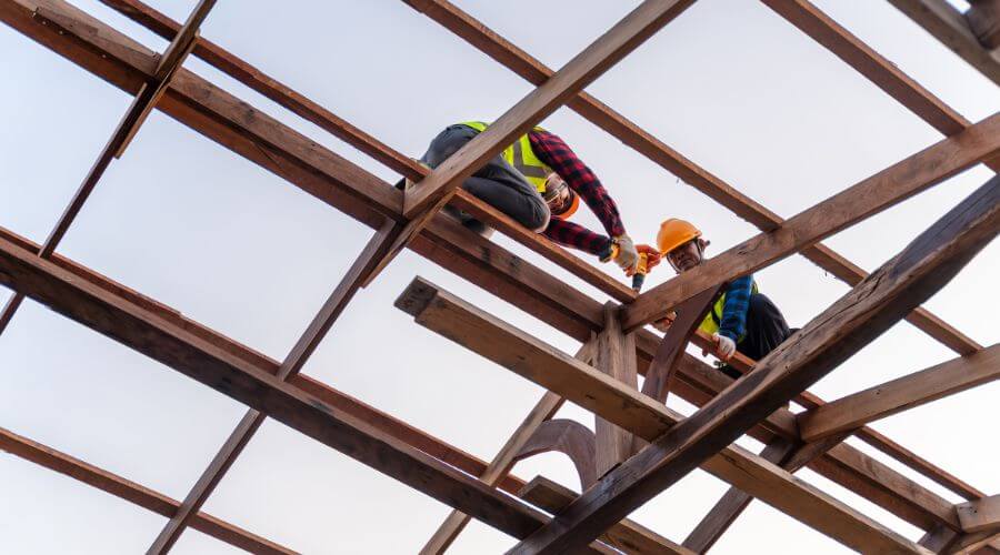 Professional gutter cleaning services in Avon, SD